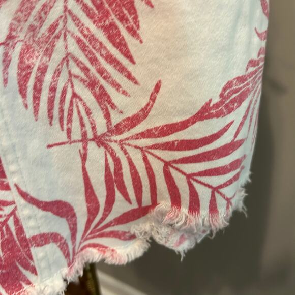 Kensie Jeans Vintage Luxe Skirt NWT Women’s Distressed Palm Trees Raw Hem 6/28 - Picture 7 of 9